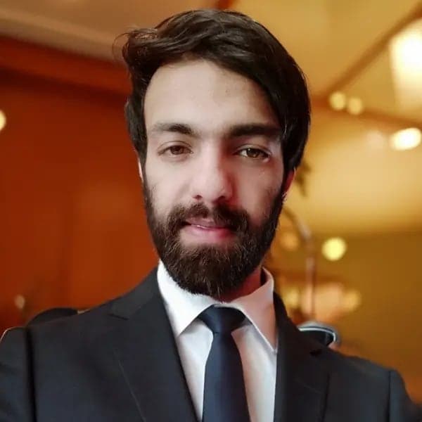 Portrait of Aasif Ashraf, Full-Stack Developer